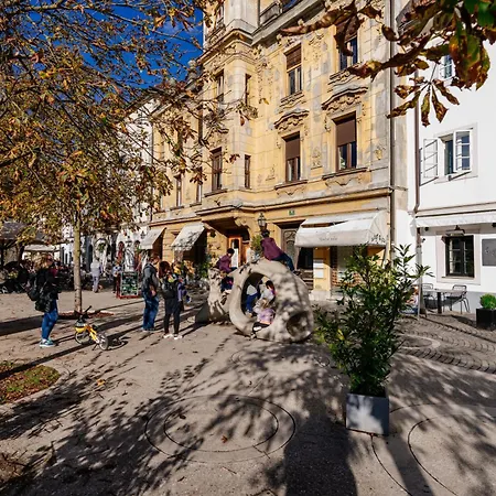 דירה Ella's Castle View לובליאנה