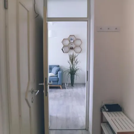 דירה Ella's Castle View *